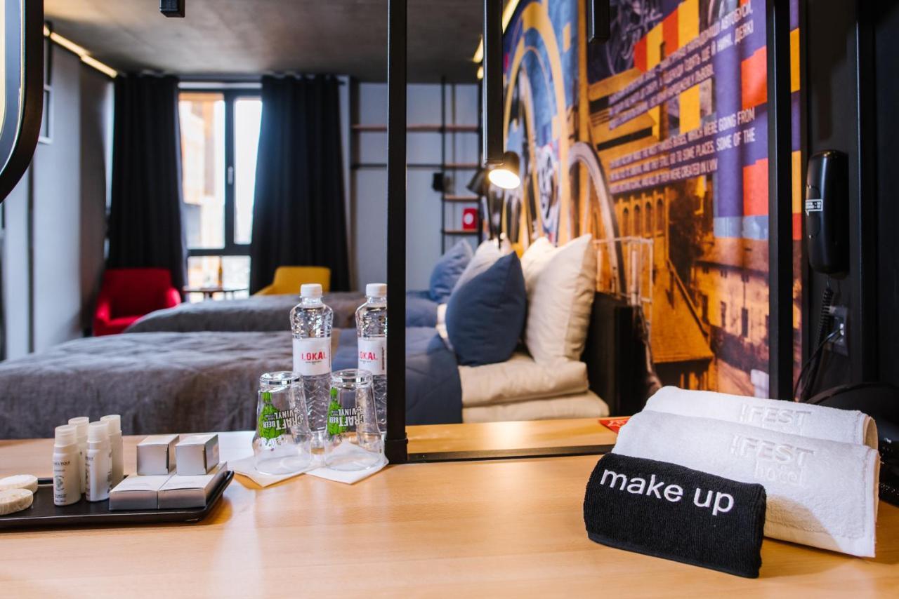 !Fest Hotel Λβιβ Εξωτερικό φωτογραφία