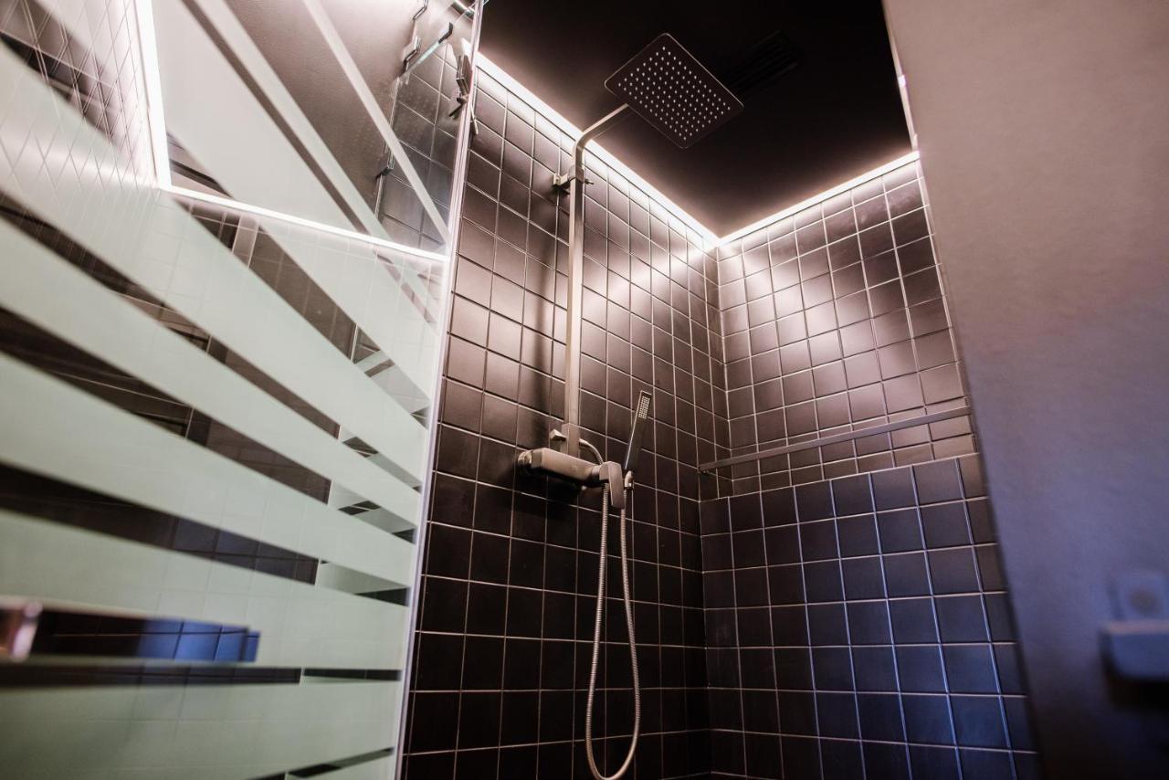 !Fest Hotel Λβιβ Εξωτερικό φωτογραφία