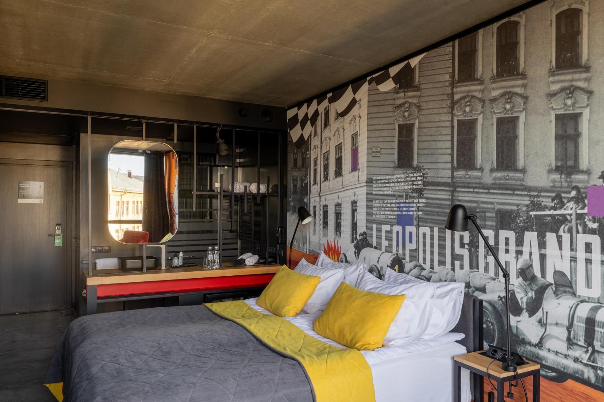 !Fest Hotel Λβιβ Εξωτερικό φωτογραφία